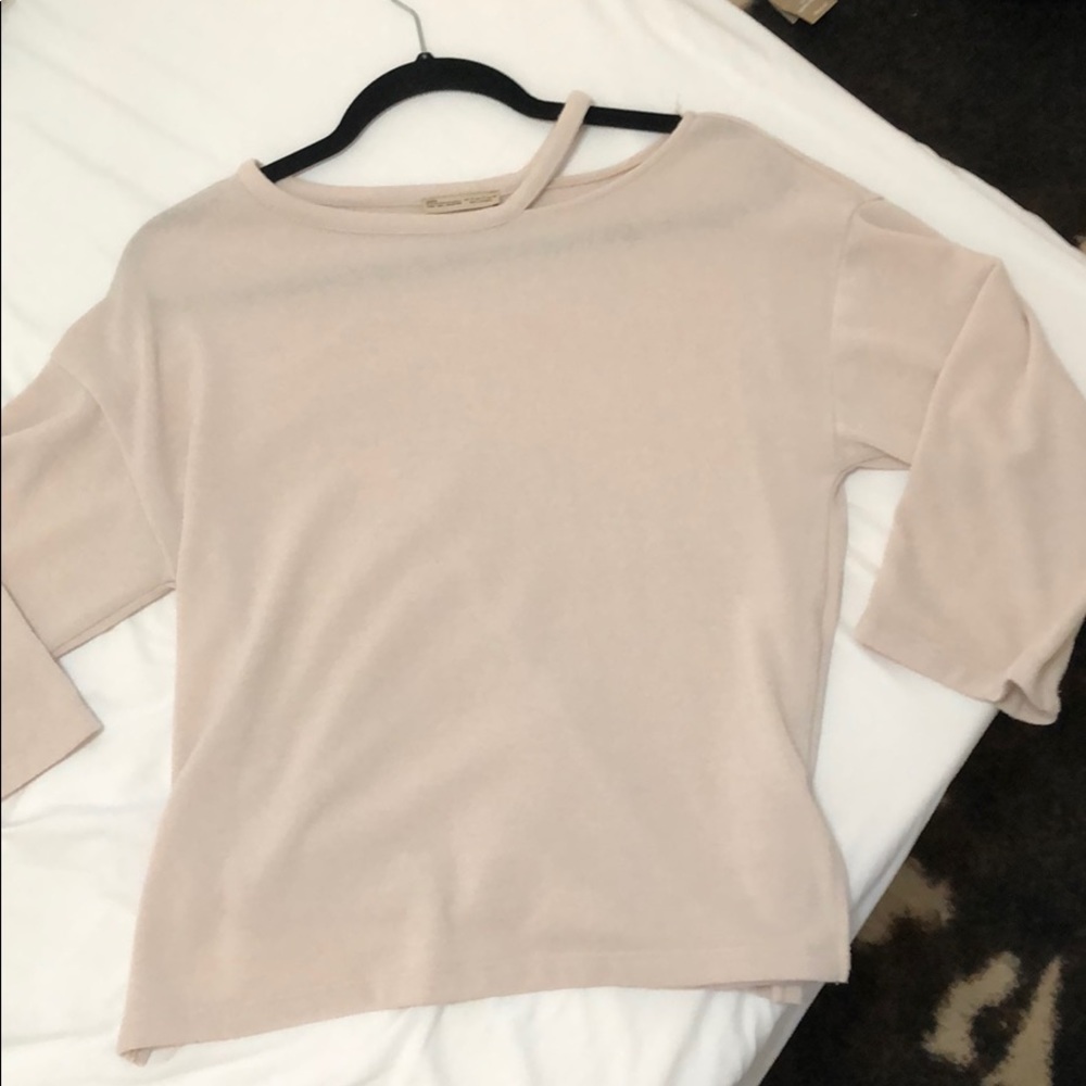 Zara cream cut out sweater, size S